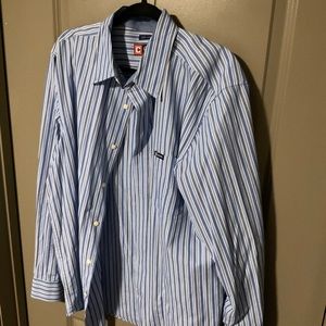 Chaps blue button down. Gently used, great condition!